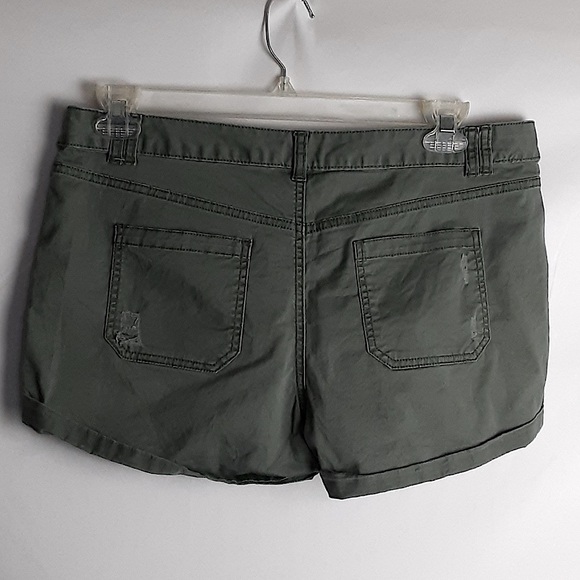 Mossimo Supply Co Shorts Mid Rise Olive Green Khaki Distressed Summer SZ 12 - Picture 2 of 15